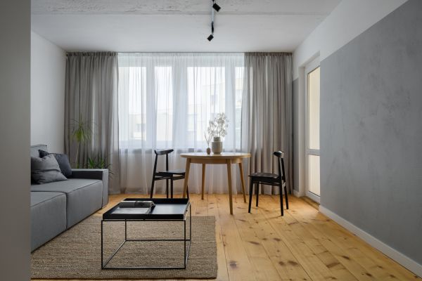 Pine Floor Finishing