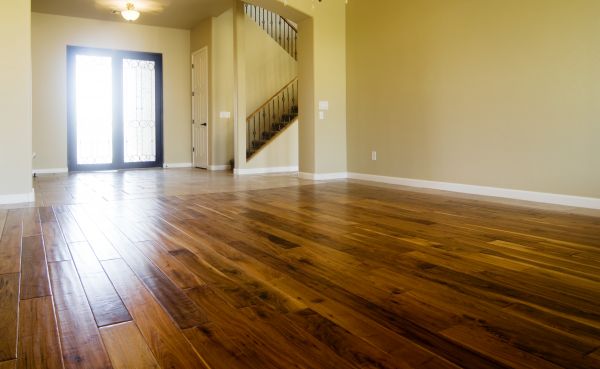 Hardwoord Floor Refinishing Service